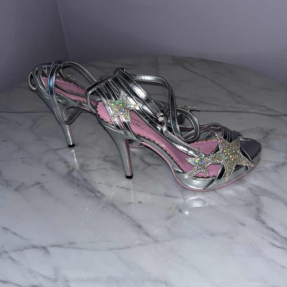 Leg Avenue Star Heels - Picture 5 of 5